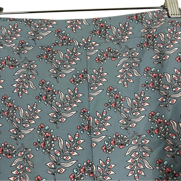 NWT LOFT Shorts Womens XL Blue Floral Pull On 3.5” High Waisted Cottagecore Boho - Picture 2 of 5